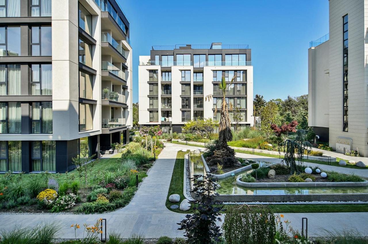 Sea Flats With Parking And Pool In Azur Residence Sf. Constantin și Elena Exterior foto