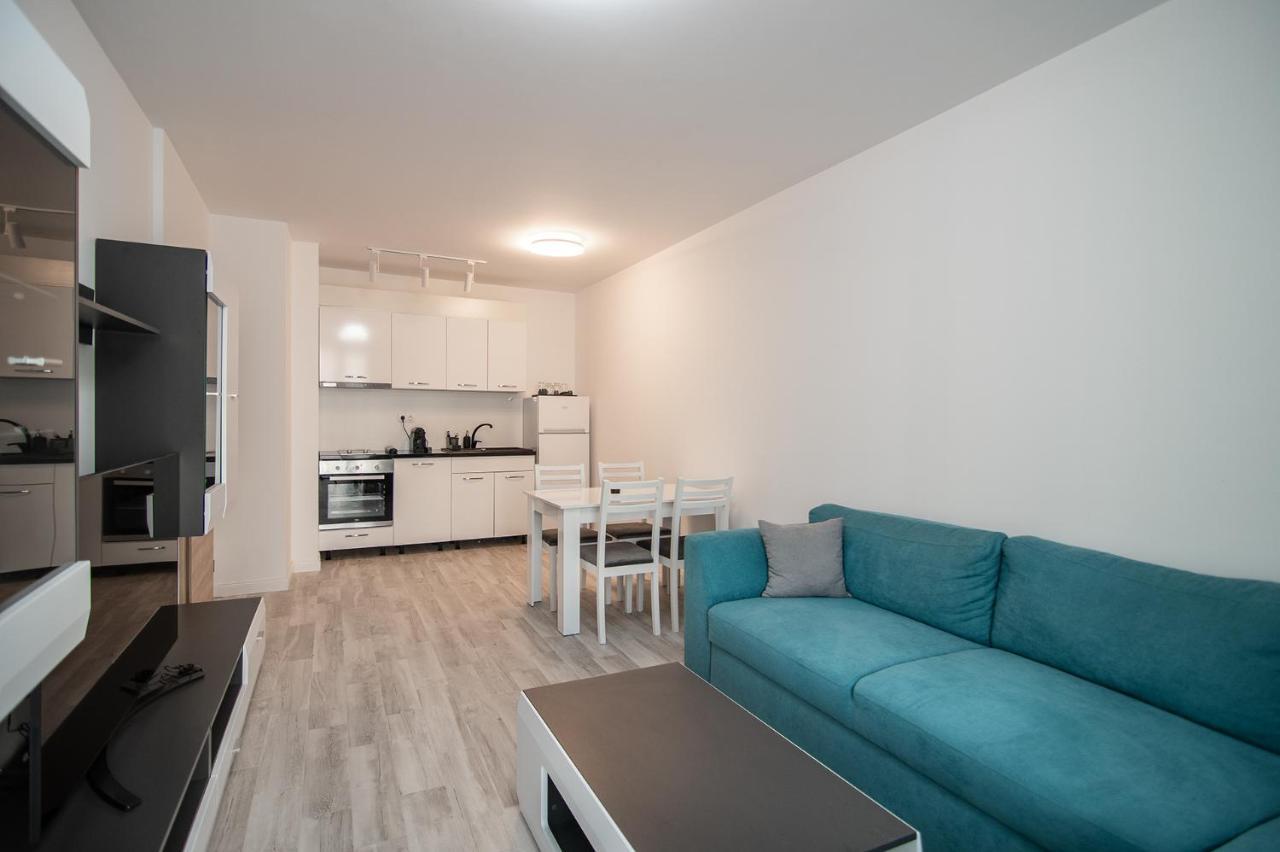 Sea Flats With Parking And Pool In Azur Residence Sf. Constantin și Elena Exterior foto