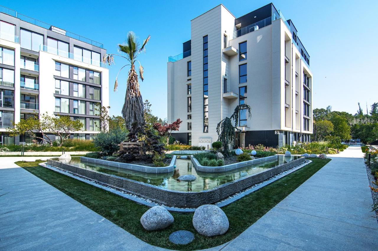 Sea Flats With Parking And Pool In Azur Residence Sf. Constantin și Elena Exterior foto